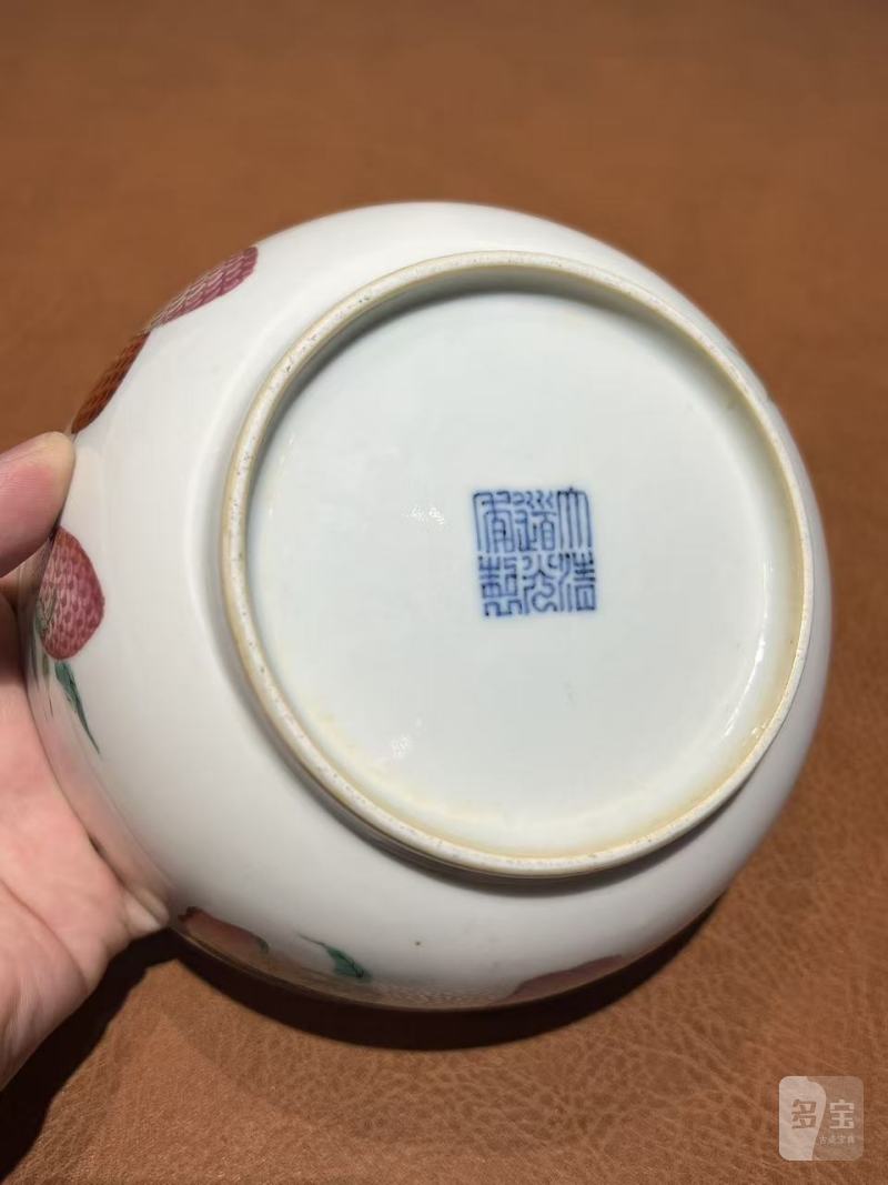 清道光 粉彩三多纹碗 - 图6